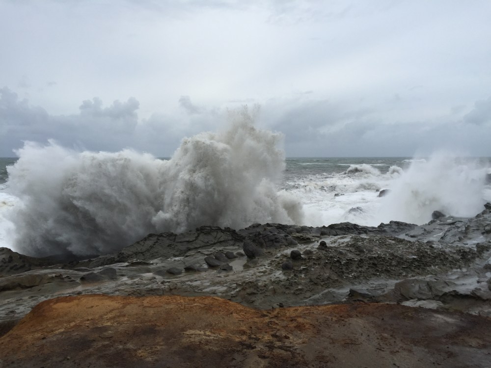 Waves exploding at Shore Acres
